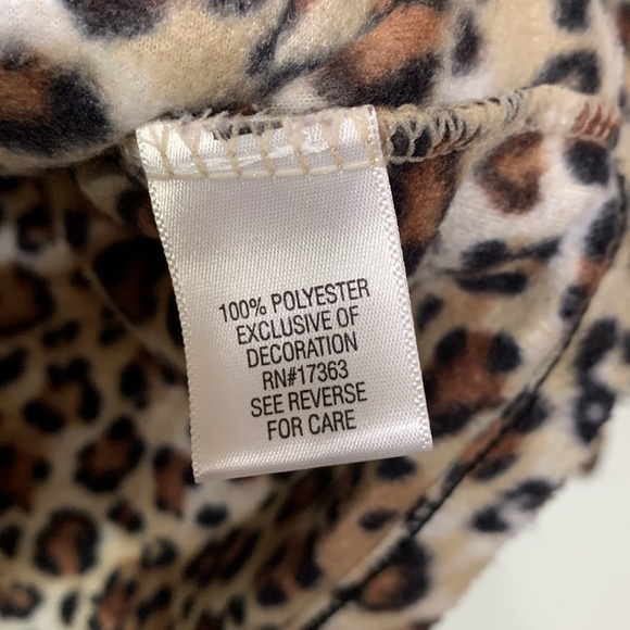 Simply Vera Vera Wang Leopard Print Fleece Button Down Pajama Top Size S - Picture 4 of 5